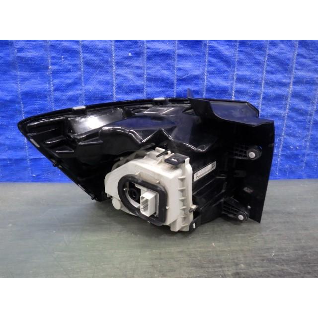 K1126 T-クロス T-Cross 右テール LED 2GM.945.096.C.22S