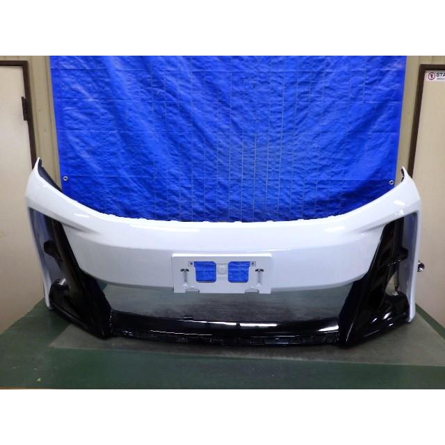 【中古】トヨタ ノア G's GRスポーツ フロントバンパー Q048 ノア ZRR80W G's GRスポーツ フロントバンパー 52119-28K70 : V