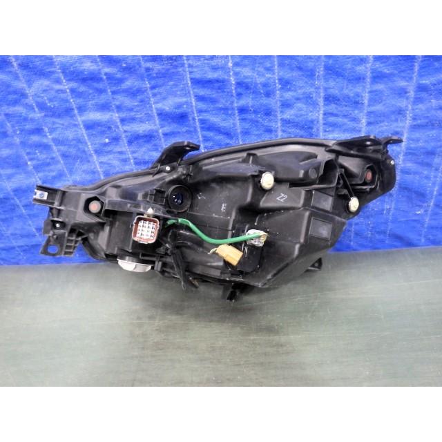 2118 BRZ ZD8 右ライト LED 100-6046H Z2 美品の画像