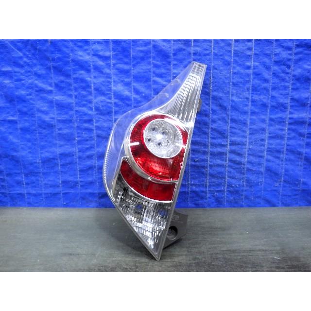 S506 アクア NHP10 前期 左テール 52-252 美品 : V TRUST - 通販 