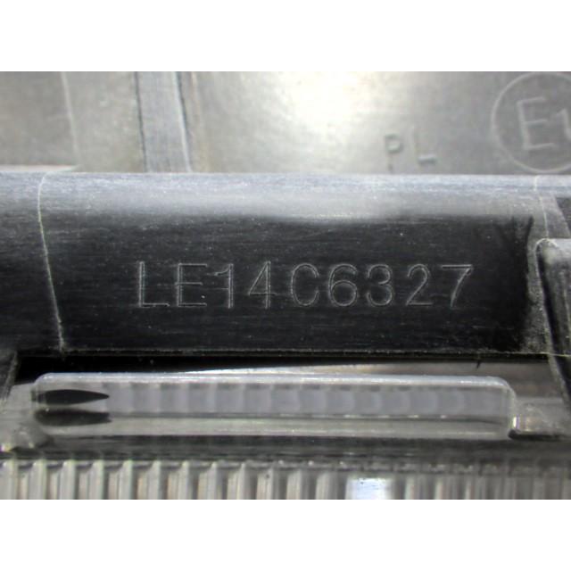 3707 エブリィ DA17V 右ライト ハロゲン LE14C6327 美品 : V TRUST