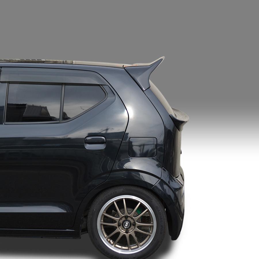 アルト HA36S ワイパー未装着車　リアゲートウイング　リアゲートスポイラー　ワークス RS対応　エアロ　富士企画 |  | 03