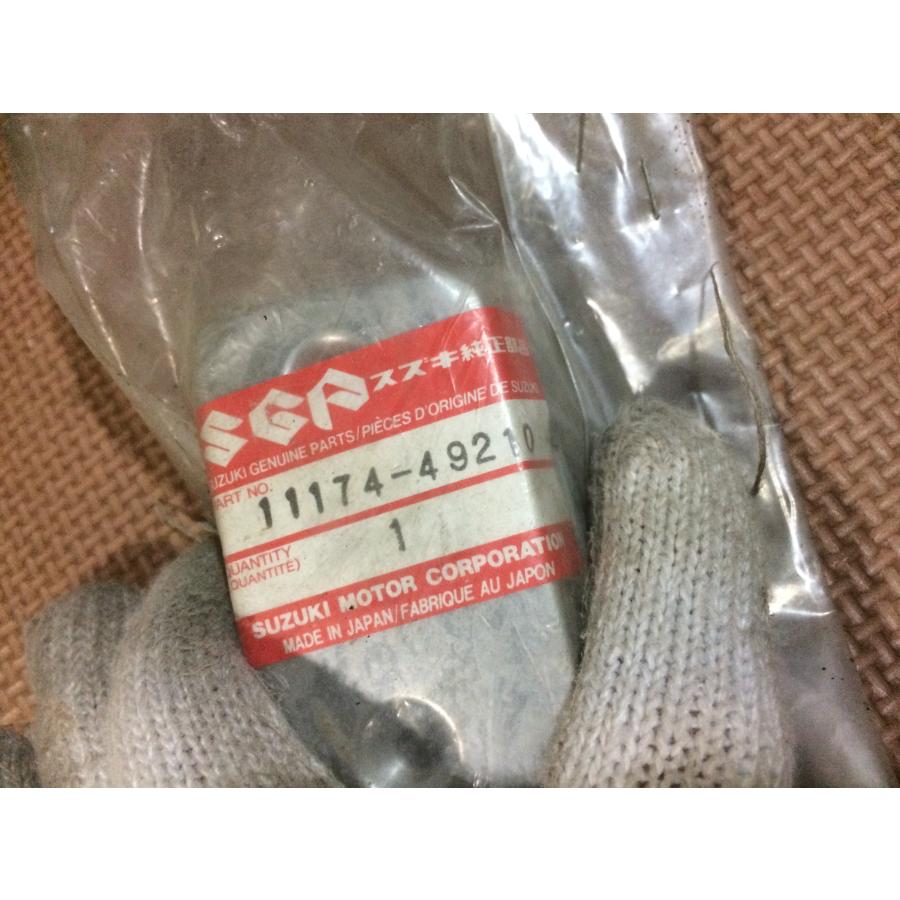 GSX1100S他 シリンダーヘッドカバーキャップ2個 11174-49210 未使用