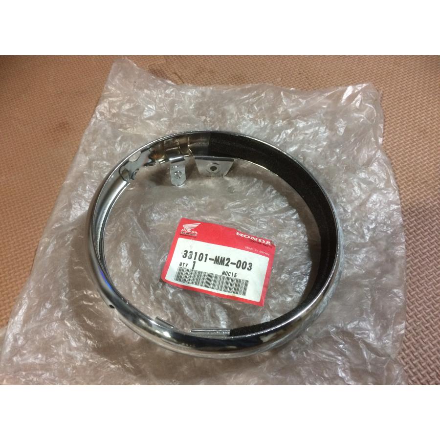 スティード400他 ヘッドライトリム 33101-MM2-003 未使用 純正