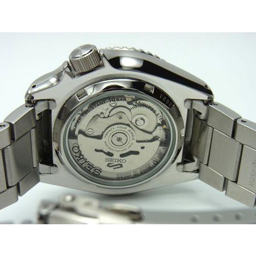 Seiko 5 Sports 2021年8月正規店購入 ほとんど傷無し美品セイコー5