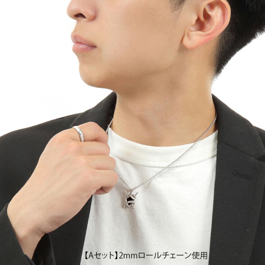 【ファッション誌に掲載】 18金 メンズ ネックレス K18 ホワイトゴールド オニキス プルーフ メダル ペンダント※ペンダントのみ [18k 盾 剣 お守り シンプル ]_11