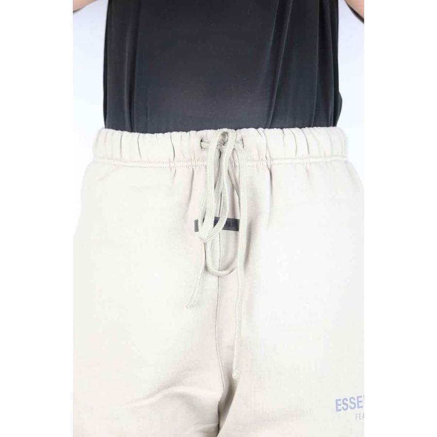 FEAR OF GOD FOG ESSENTIALS フィアオブゴッド エッセンシャルズ 21SS SWEAT SHORTS / トープ ボトムス パンツ ショートパンツ ショーツ 返品交換不可 | FEAR OF GOD | 01