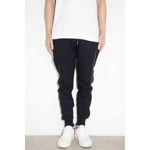 セール商品 30%OFF 送料無料 セットアップ 1PIU1UGUALE3 RELAX【セットアップ】グリッターロゴジップパーカー・ロングパンツ / ブラック |  | 09