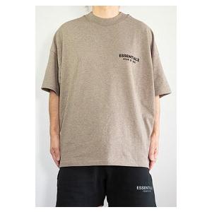 送料無料 トップス FEAR OF GOD FOG ESSENTIALS フィアオブゴッド エッセンシャルズ 25SS CLASSIC FIT SS TEE / ホームステッドグレイ 返品交換不可 |  | 03