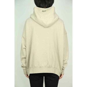 セール商品 30%OFF 送料無料 トップス FEAR OF GOD FOG ESSENTIALS フィアオブゴッド エッセンシャルズ SOLID SWEAT HOODIE / タン 返品交換 |  | 04