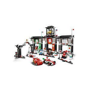 レゴ　カーズ2　リミティッドエデッション　東京インターナショナルサーキット　カーズ　8679