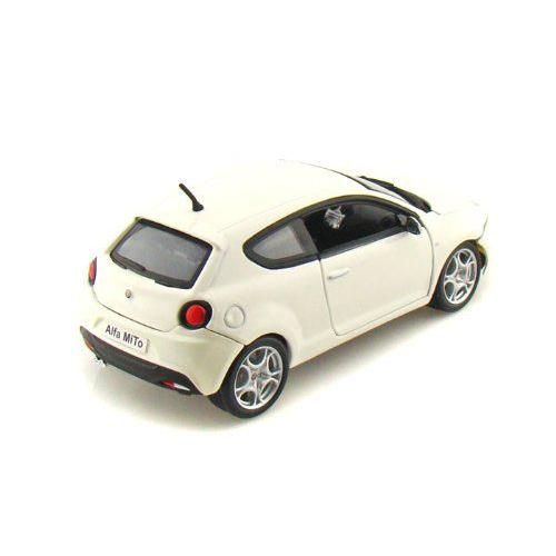 ダイキャストカー アルファロメオ MiTo ホワイト 1/24