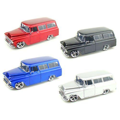 ダイキャストカー 1957 シェビー サバーバン 4台セット 1/24