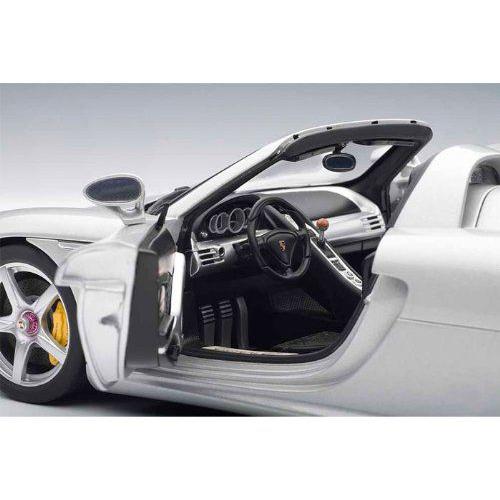 1/18 AUTOart　オートアート　ポルシェ　カレラGT　シルバー　美品 ジャンク 破損個所あり 1/18 オートアート ポルシェ Porsche