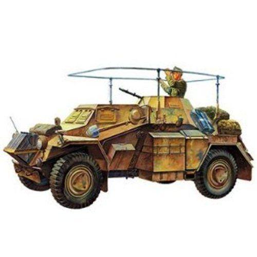 Sd.Kfz.223 Leichter Panzerspahwagen - 1:35 Scale フィギュア 人形 おもちゃ