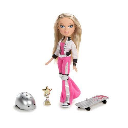 Bratz ブラッツ Play Sportz Xtreme - Leah Skateboarding 人形 ドール