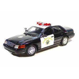なお Ford Crown Victoria California Highway Patrol Police Car 1/18