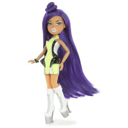 ショッピング超高品質 Bratz (ブラッツ) Style Starz Doll， Yasmin ドール 人形 フィギュア