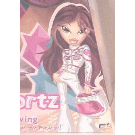 激安通販  BRATZ Play Sportz Racecar Driving KATIA Doll ドール 人形 フィギュア