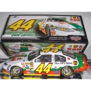 Dale Jarrett #44 Car UPS 2007 Camry Toys for Tots ダイキャスト Metal 1:24 スケール Model ミニカー
