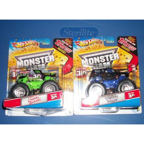 大特価祭 Hot Wheels (ホットウィール) Monster Jam 1:64 Green Grave Digger/ New Black Colored Grave Digger ミ