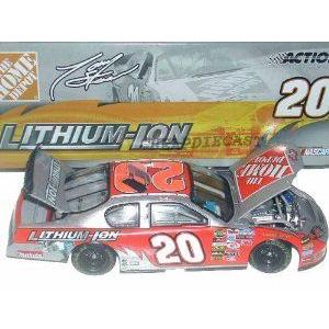 Action 2005 1/24 Tony Stewart Nascar (ナスカー) Lithium Ion 20 Car ミニカー ダイキャスト 車 自動車