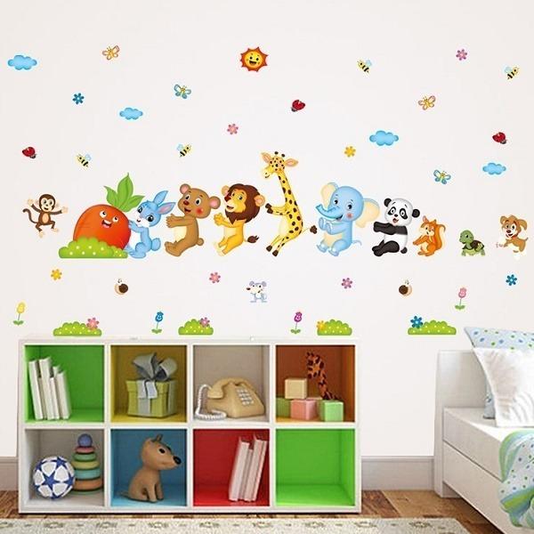 ウォールステッカー 動物 子供部屋 おしゃれ 北欧 雲 空 キリン うさぎ パンダ うさぎ 犬 リス ライオン 熊 シール かわいい 動物園