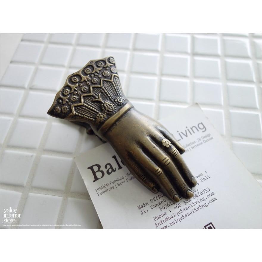 淑女のハンドクリップL 真鍮製クリップ レタークリップ 壁掛けブラスペーパークリップ 手型ホルダー アンティーク調 無垢の真鍮 L/13.5cm | 