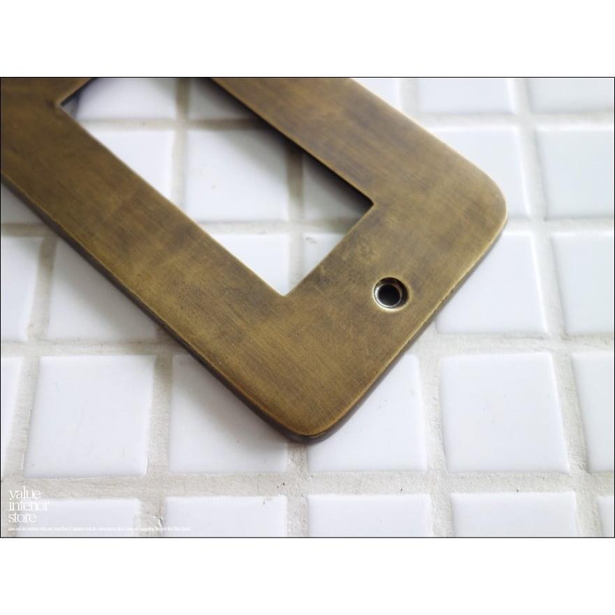 真鍮コンセントカバーTR スイッチカバー コンセントプレート スイッチプレート レトロ調 アンティーク調 新品 無垢の真鍮 |  | 05