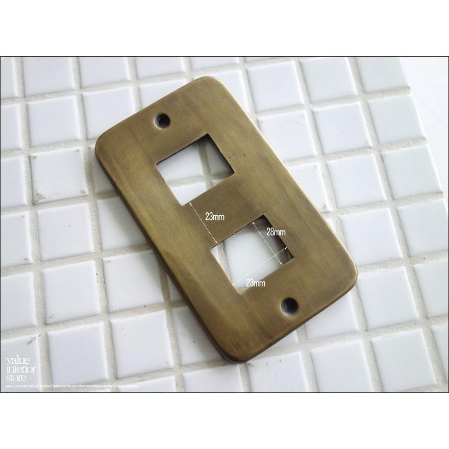 真鍮コンセントカバーDO スイッチカバー コンセントプレート スイッチプレート レトロ調 アンティーク調 無垢の真鍮 DIY |  | 04