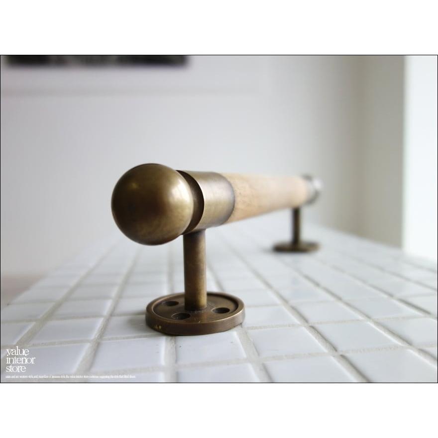 ブラスチークドアハンドル26cm ドアノブ 取っ手 扉ハンドル 無垢 ブラスハンドル 真鍮金具 ナチュラル レトロ調 素朴 新品 ドア金物 |  | 01