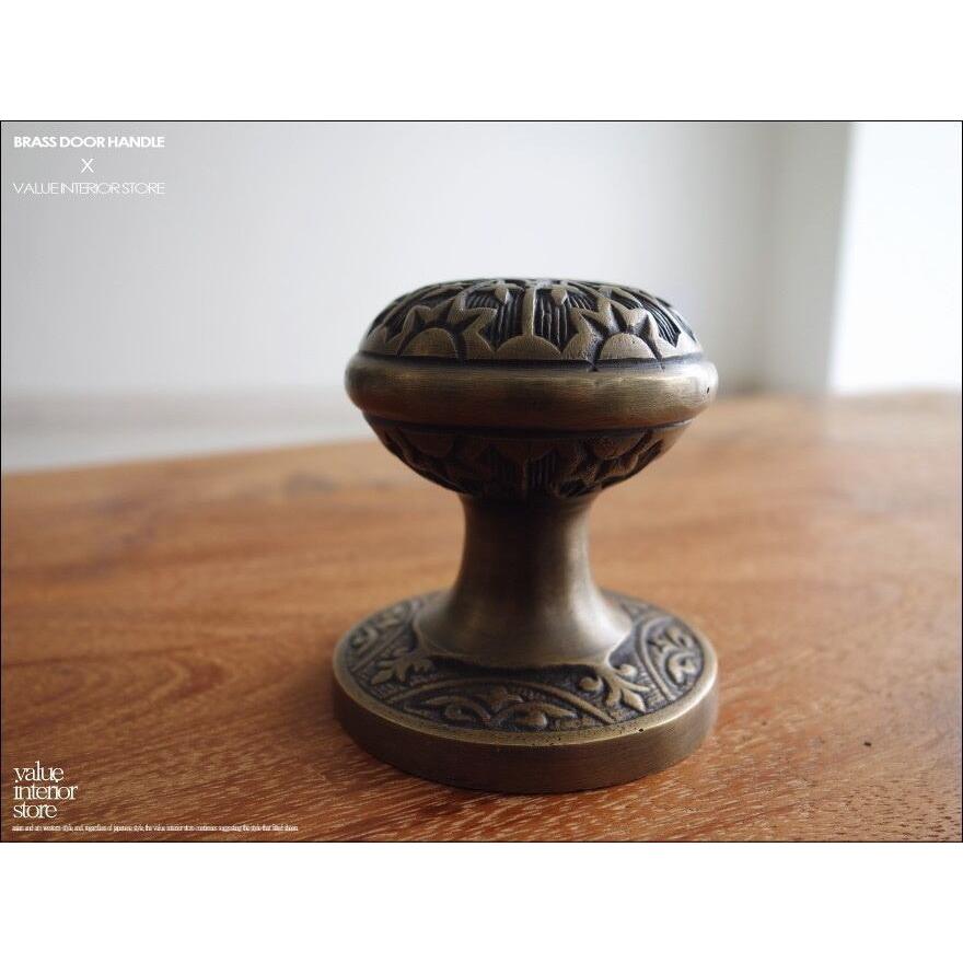 真鍮ドアハンドルRIZ ドアノブ 取っ手 ブラスハンドル 鋳造 取って 扉金物 手作り レトロ 真鍮金物 店舗ドア DIY 個性的 建具金物 |  | 10