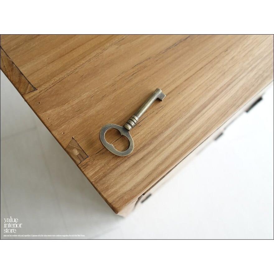 チーク無垢材 船箪笥N 真鍮鍵付 タンス チェスト 小型収納箪笥 新品 手作り ナチュラル オイル仕上 和 真鍮金物 世界三大銘木 |  | 04