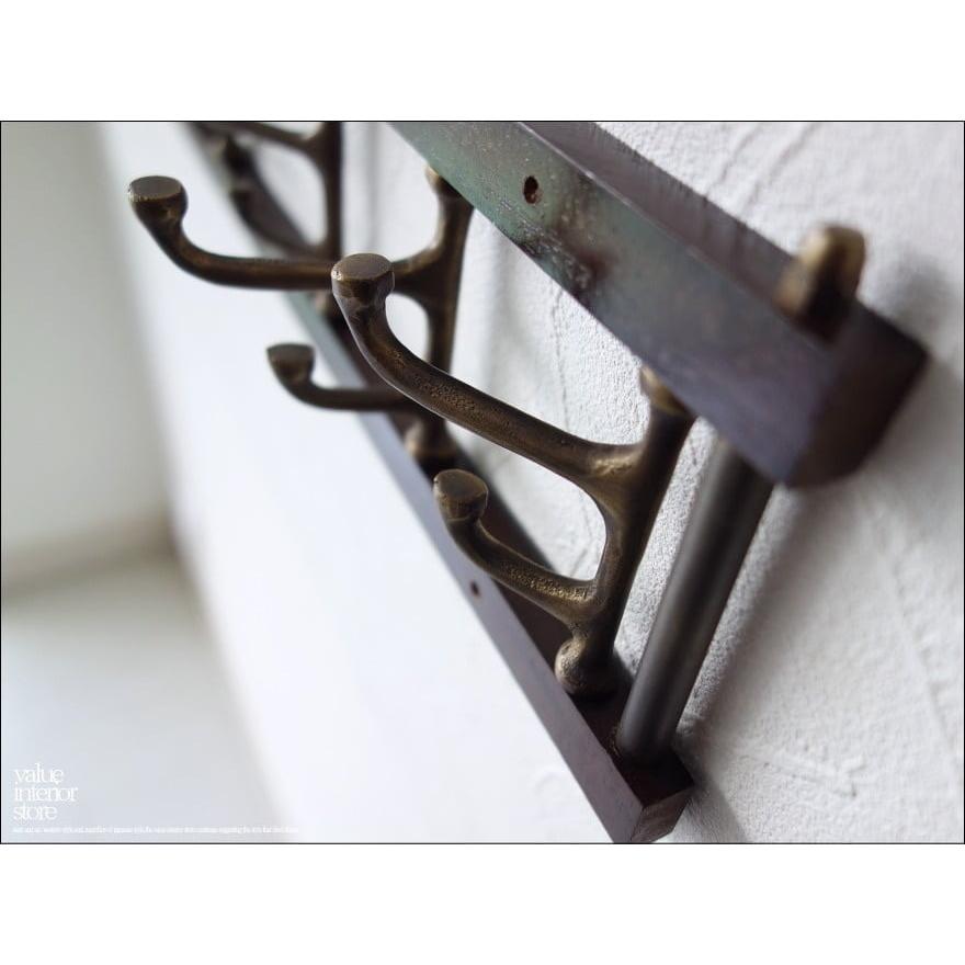 真鍮6連ウォールフック ブラスフック レトロ調 壁掛 ウッドハンガー 木製 手作り 真鍮製 可動式 ハンドメイド 壁フック |  | 03