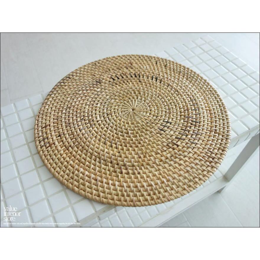 ラタン ランチョンマットNA 手編みマット 敷物 テーブルウェア 円形 籐 キッチン雑貨 ナチュラル  プレイスマット 自然素材 Φ35cm | 