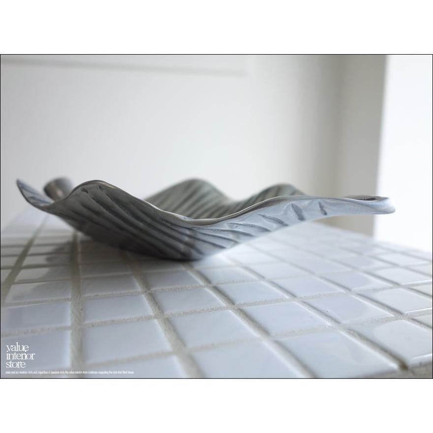 バナナリーフトレイ28cm ステンレス製 ボウル 盛皿 小皿 トレー ボウル 小物入れ トレイ 新品 モダン / Size : 28 × 14.5 × 4.5cm |  | 02