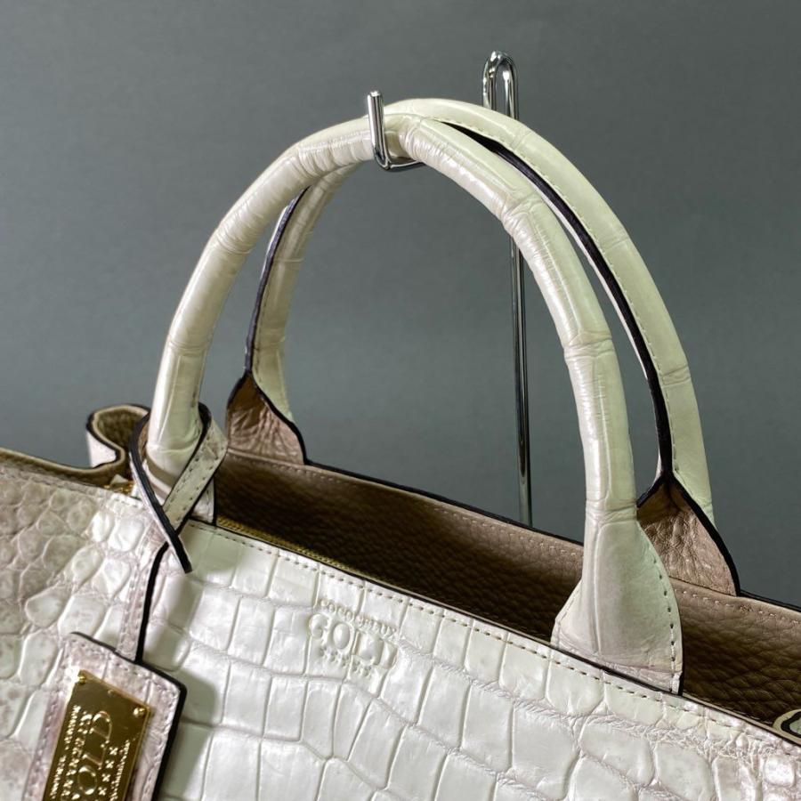 De18 【極美品】定価122万 COCOCELUX GOLD ココセリュックス ゴールド 