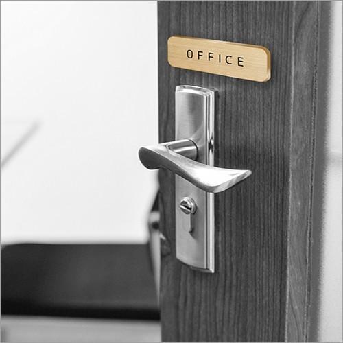 ドアプレート 2個セット【TOILET + BATHROOM】【TOILET STAFF ONLY