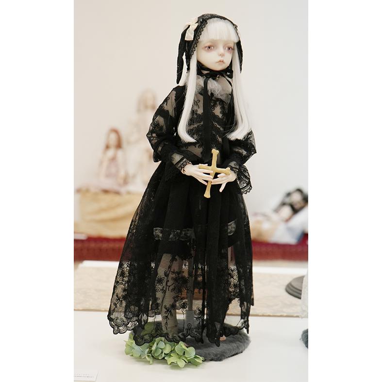 FREAKS CIRCUS 人形作品『Black rabbits』 : ヴァニラ画廊ウェブストア