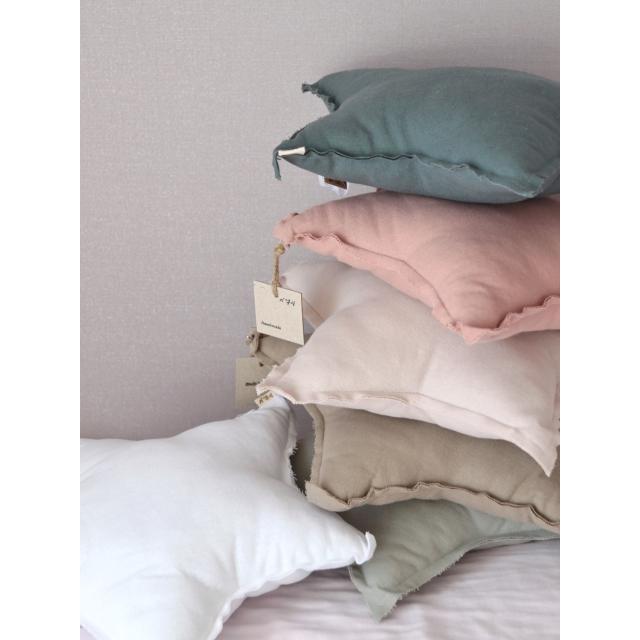 Numero 74 Star Cushions Pastel S ヌメロ スタークッションホワイト