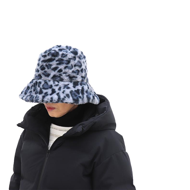ヒョウ 柄 大阪 の おばちゃん 帽子 豹柄ファッション レオパード 虎