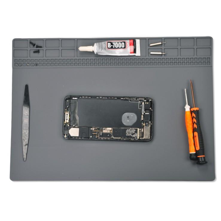 並行輸入品】作業マット グレー 500℃耐熱性 シリコン製 滑り止め 精密