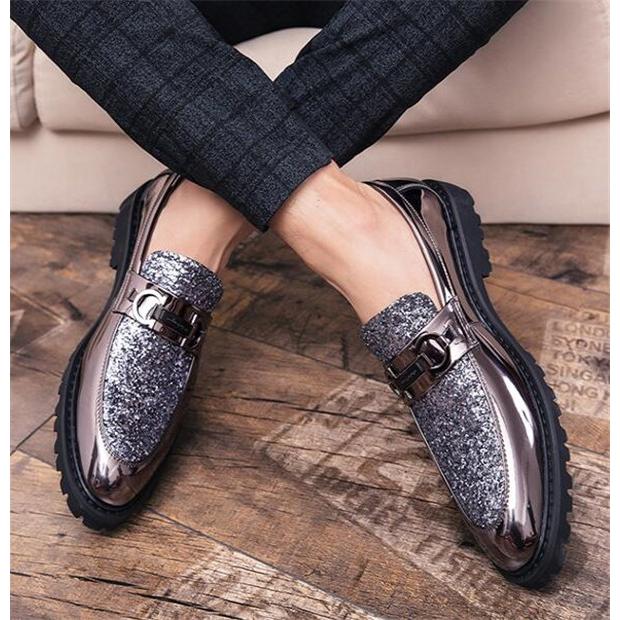 キラキラ 紳士靴 結婚式カジュアル 革靴 トレンド インヒール5cm エナメル ロングノーズ タッセル ビジネスシューズ メンズ ローファー通勤 Lb19march03nsswx27 ヴァラライ 通販 Yahoo ショッピング
