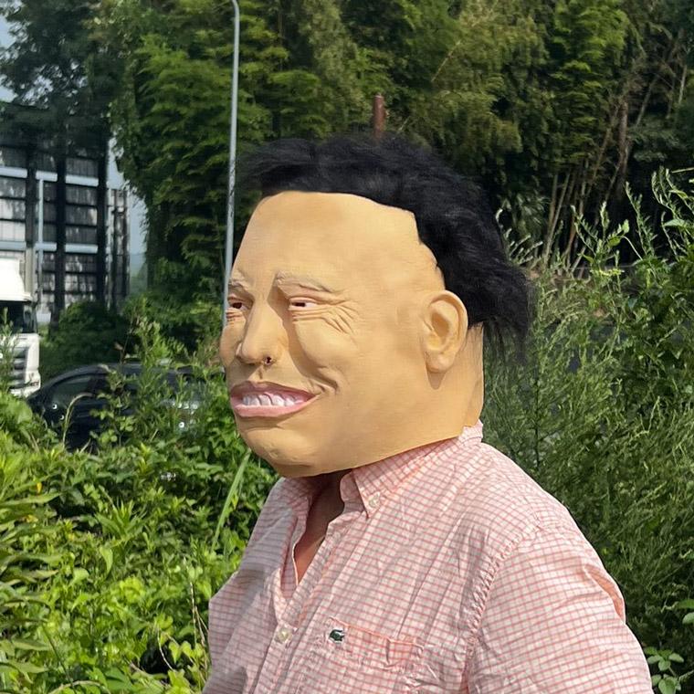 中高年 ユニーク 親父 マスク オヤジ お父さん ガッチリ 男性 親方 
