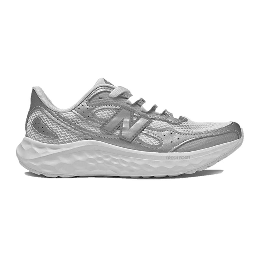 ニューバランス　New Balance　WARIS　TS4　23.5cm　D　レディ−スス二−カ−　タウンで　ランニングで　　散歩に | New Balance | 01