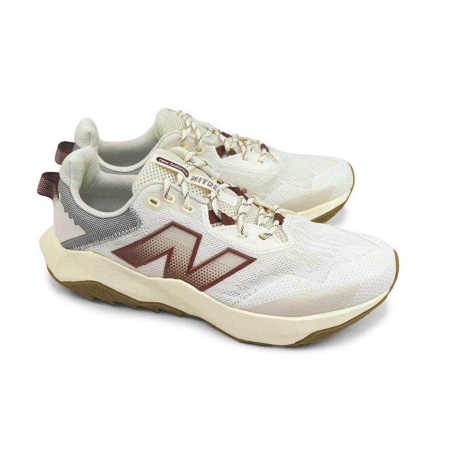ニューバランス メンズ　new balance　MNTR MTNTR　CB6　25.0cm　4E（幅広)　軽量　ベージュ　ス二−カ−　ランニング　ウォーキング | New Balance