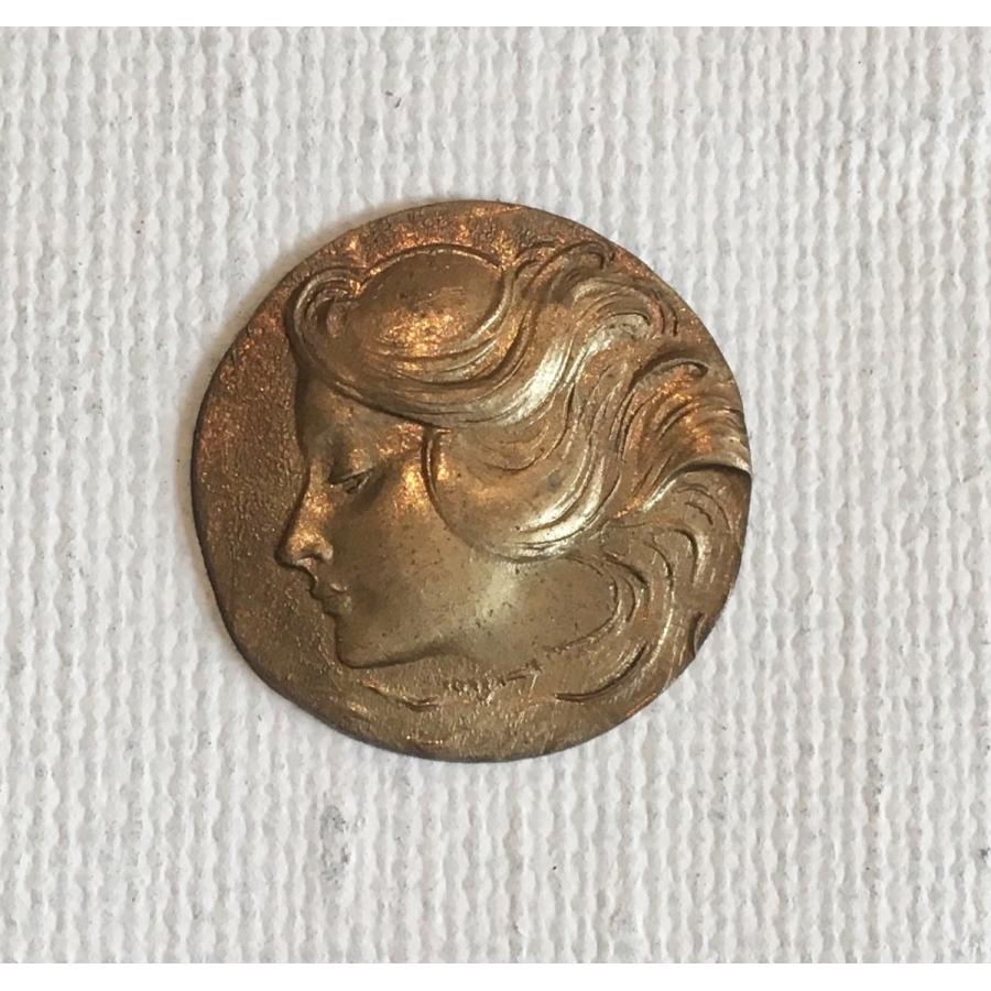 ヴィンテージ 真鍮 メダル型パーツ 1940年代 ブラス ハンドメイド