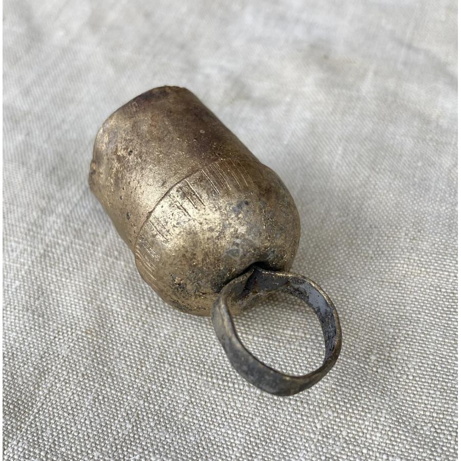 インド　ラスティックベル　マグ型天丸　4.7cm 　鈴　カウベル　クリスマス　飾り　オーナメント　シャビー |  | 02