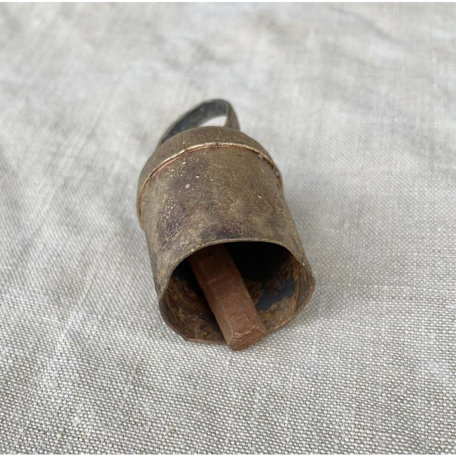 インド　ラスティックベル　マグ型天丸　4.7cm 　鈴　カウベル　クリスマス　飾り　オーナメント　シャビー |  | 03