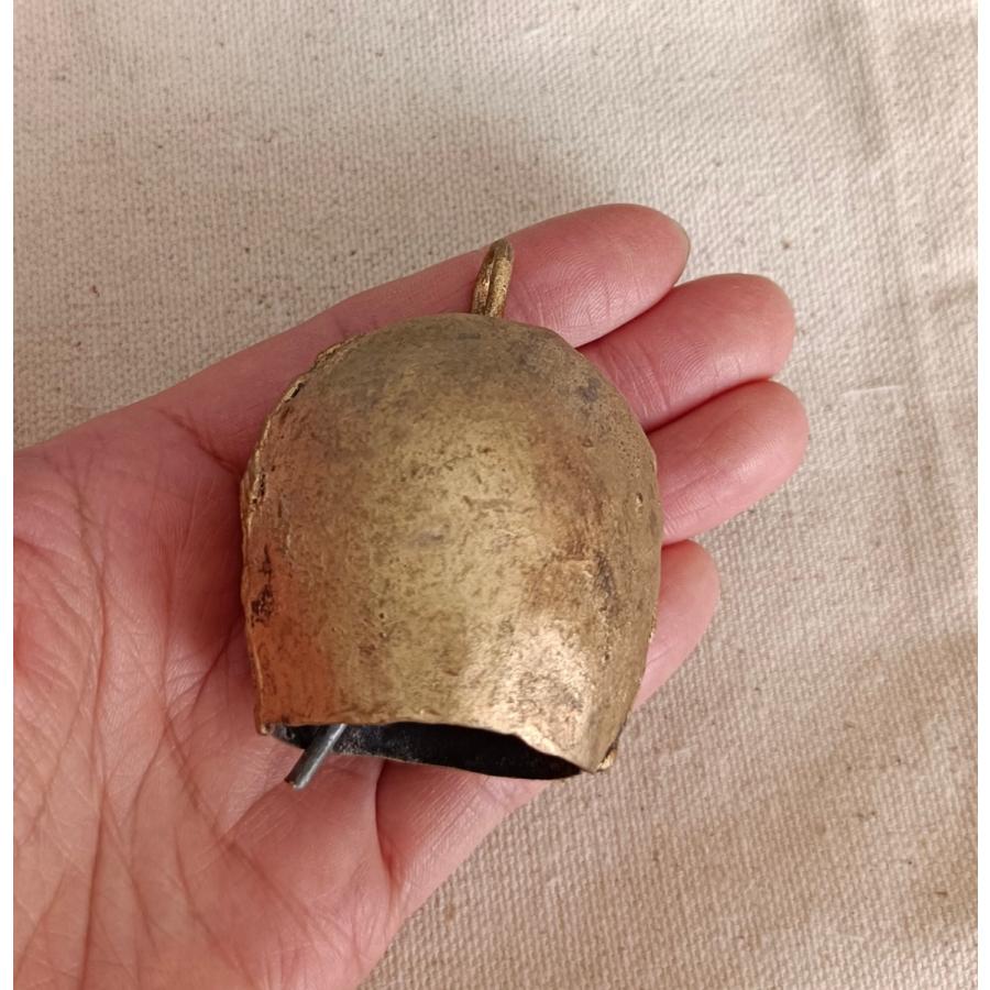 インド　ラスティックベル  半円型　5.5cm 　鈴　カウベル　クリスマス　飾り　オーナメント　シャビー |  | 04